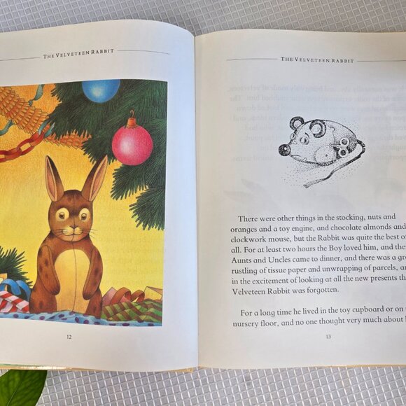3/$45💕 Vintage 1980s The Velveteen Rabbit Hardcover – Classic - Picture 4 of 6